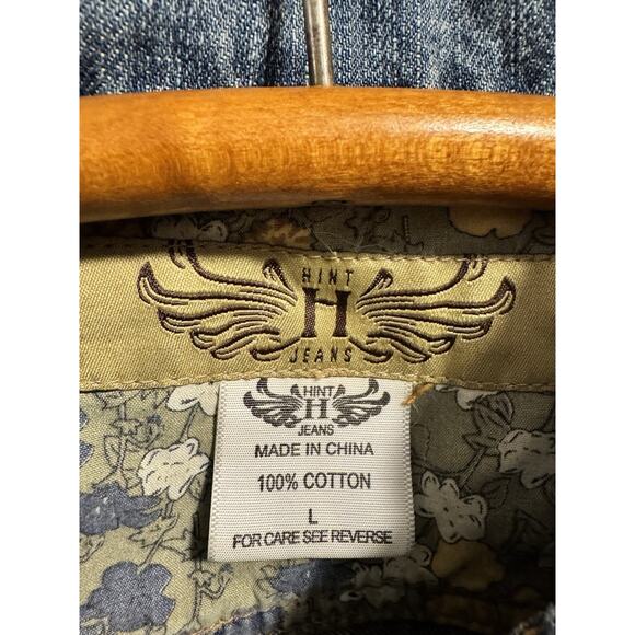 Hint Jeans Kids Denim Jacket Size Large, Distressed, Pocket & Button Details - Picture 4 of 7